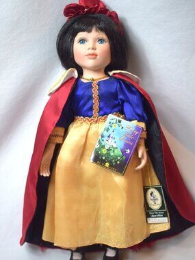 2004 Geppeddo Fairy Tail Series Snow White Porcelain Doll